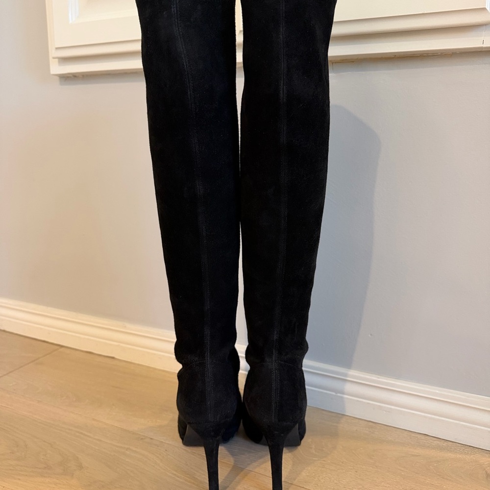 Stuart Weitzman Black Suede Give It Up Highland Knee High Heel Boots - Picture 4 of 6